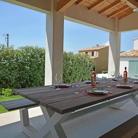 Vila Superb With Heated Pool In Malauc Ne *